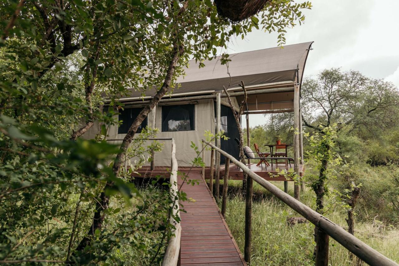 Isambane Camp Villa บาลูเลเกมรีเซิร์ฟ ภายนอก รูปภาพ
